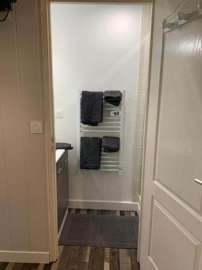 Resid Home 5 - Duplex Cosy Avec Parking Gratuit Saint-Léonard Kültér fotó